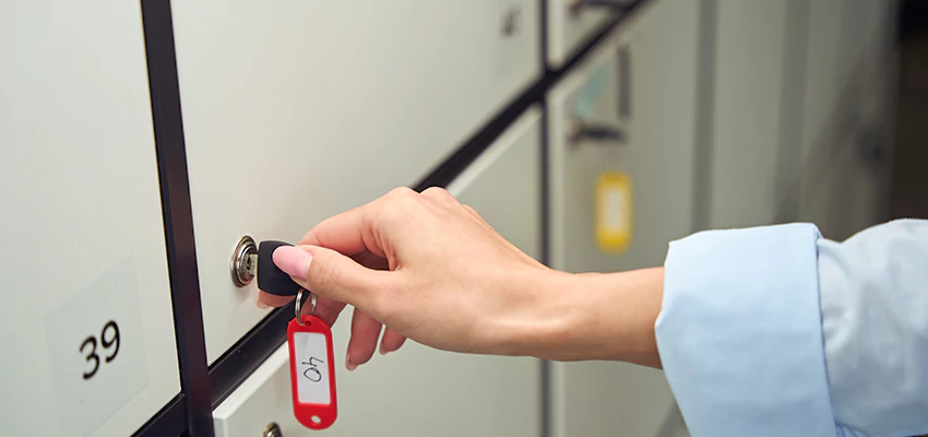 Upgrading File Cabinet Locks in Phelan, California