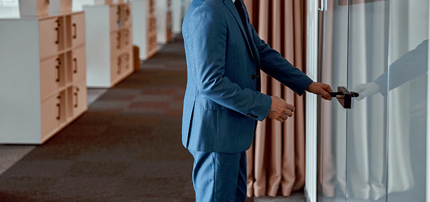 Commercial Glass Door Locks in Phelan, CA