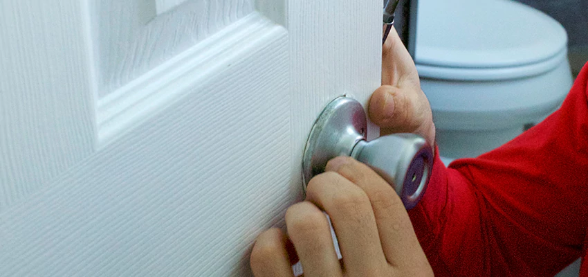 Vintage Door Knob Replacement in Phelan, CA