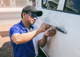 Car Locksmith in Phelan, CA